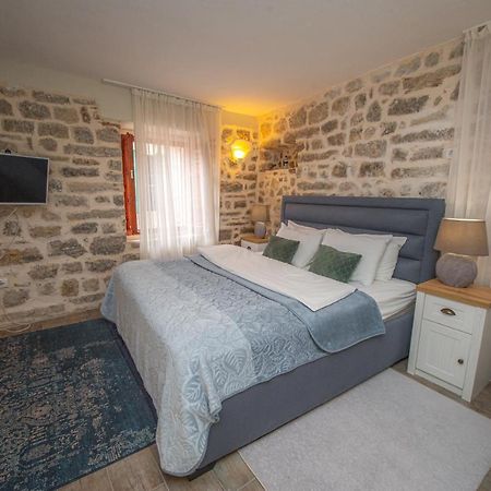 Antika Guesthouse Kotor Eksteriør bilde