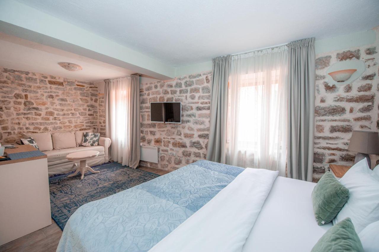 Antika Guesthouse Kotor Eksteriør bilde