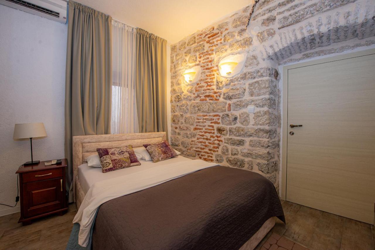 Antika Guesthouse Kotor Eksteriør bilde