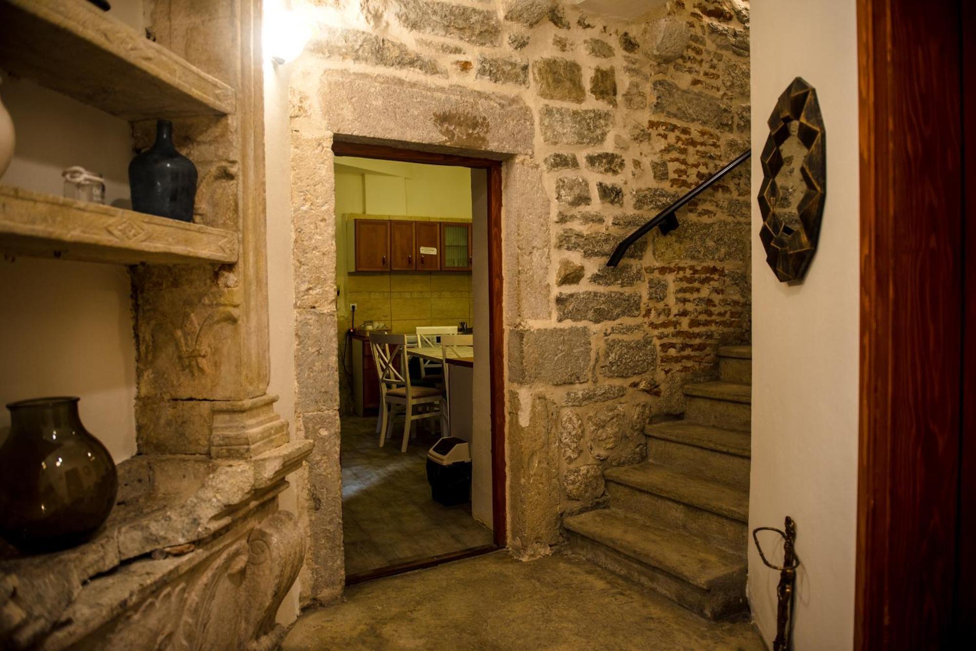 Antika Guesthouse Kotor Eksteriør bilde