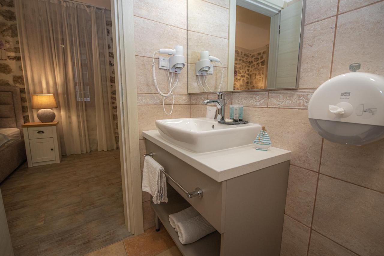 Antika Guesthouse Kotor Eksteriør bilde