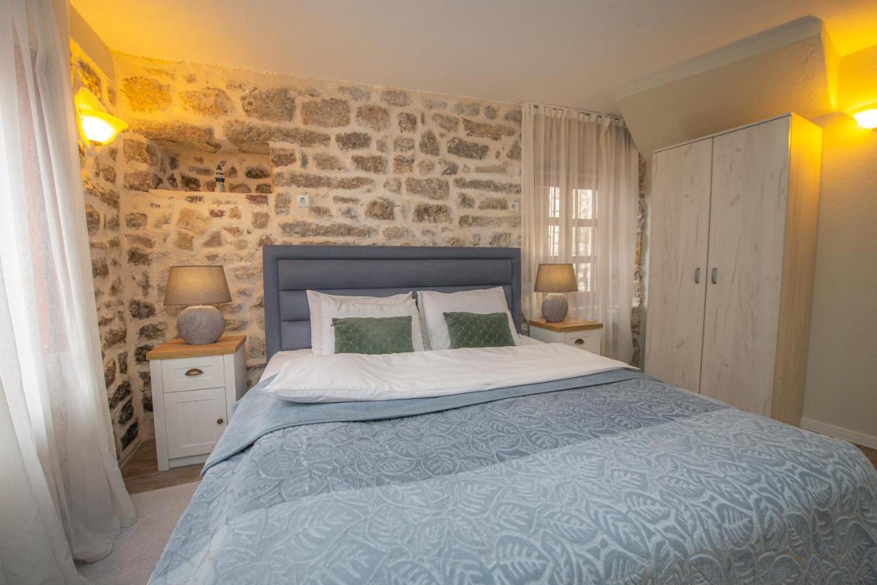 Antika Guesthouse Kotor Eksteriør bilde