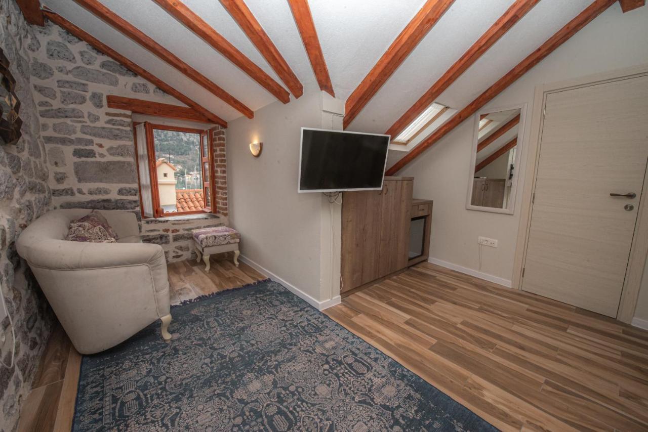 Antika Guesthouse Kotor Eksteriør bilde