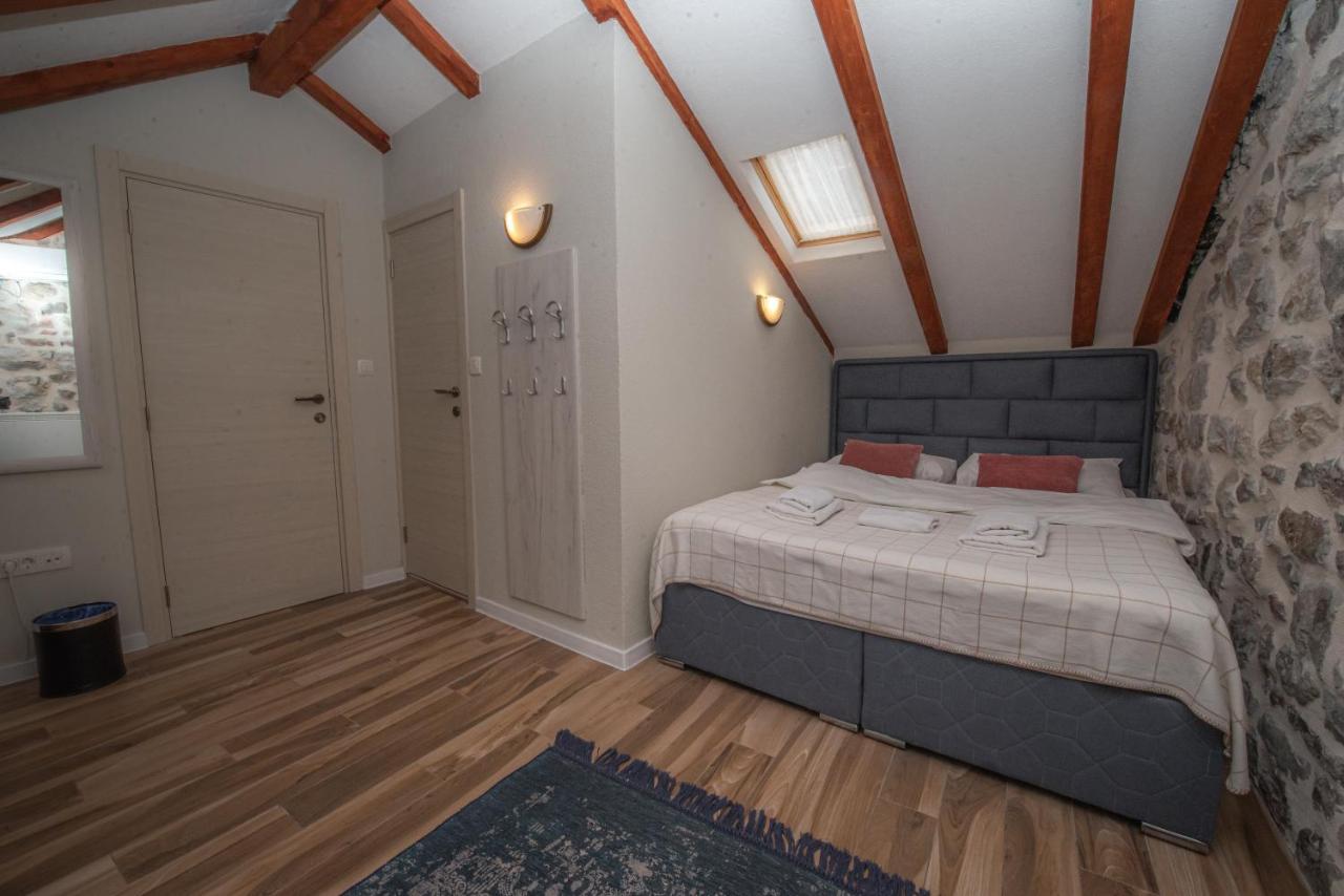 Antika Guesthouse Kotor Eksteriør bilde