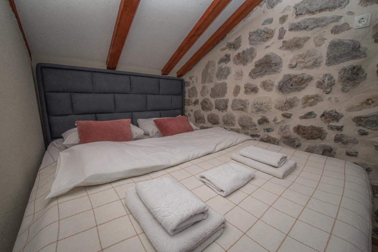 Antika Guesthouse Kotor Eksteriør bilde